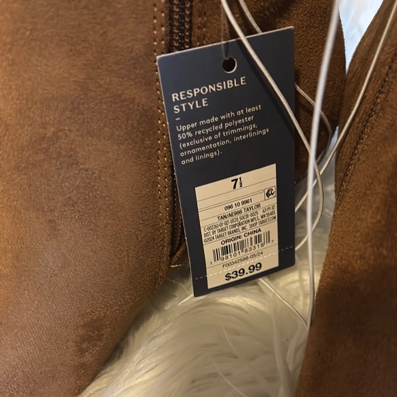 Universal Thread Brown Ankle Booties with Pointed Toe - Picture 2 of 5